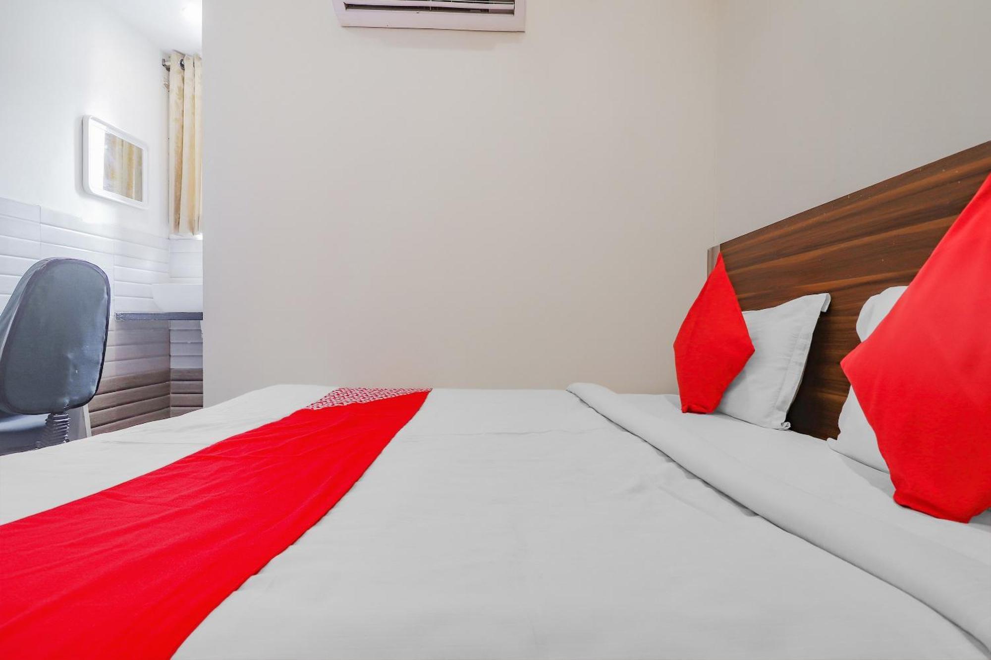 Oyo Adda Rooms Hyderabad Eksteriør billede