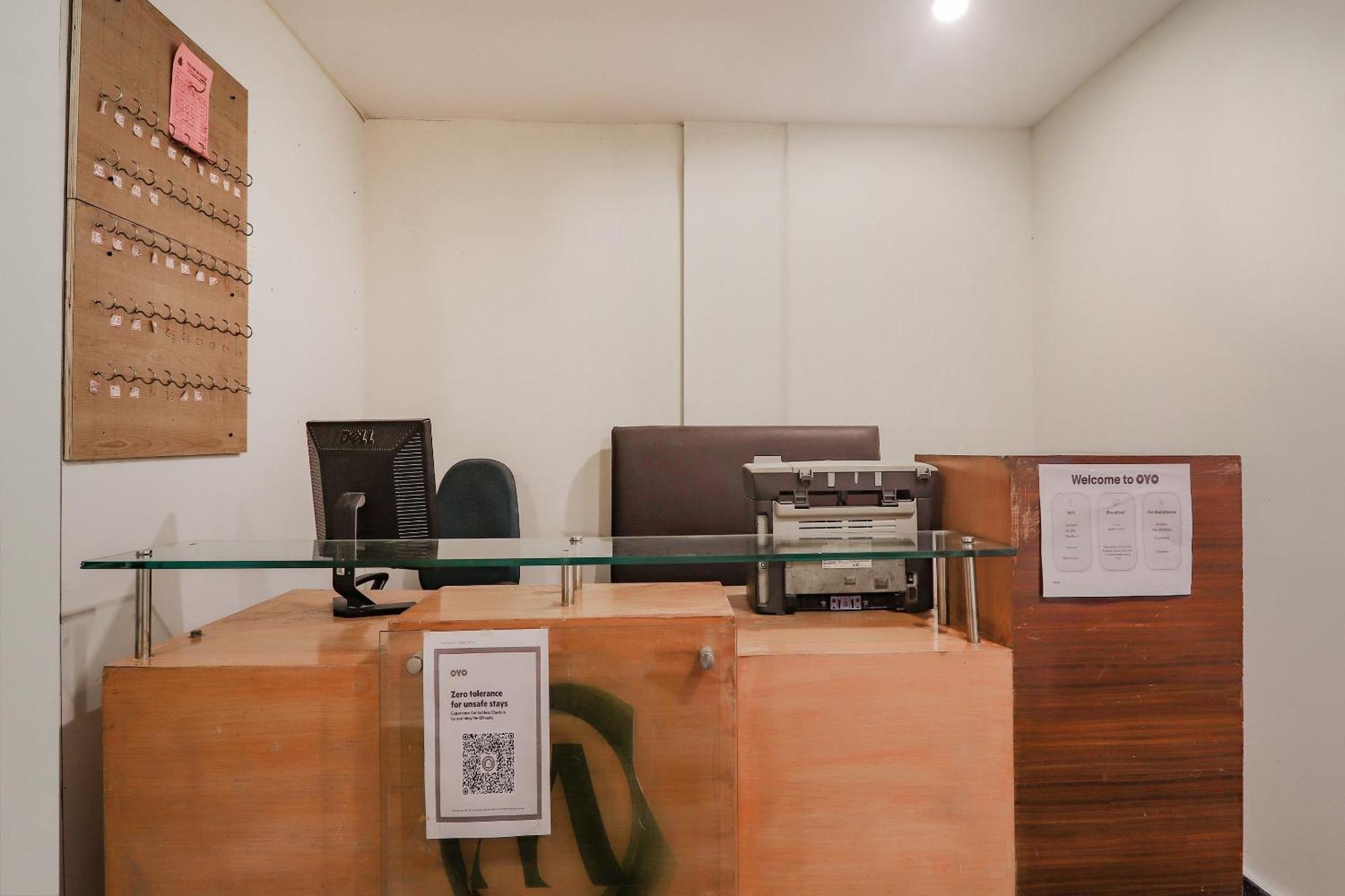 Oyo Adda Rooms Hyderabad Eksteriør billede